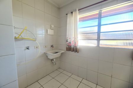 Casa para alugar com 100m², 1 quarto e sem vaga Casa para alugar com 100m², 1 quarto e sem vagaÁrea de Serviço