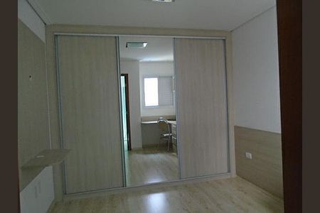 Casa à venda com 3 quartos, 150m² em Vila Metalúrgica, Santo André