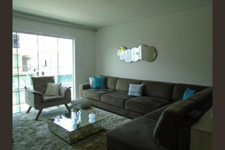 Casa à venda com 3 quartos, 150m² em Vila Metalúrgica, Santo André
