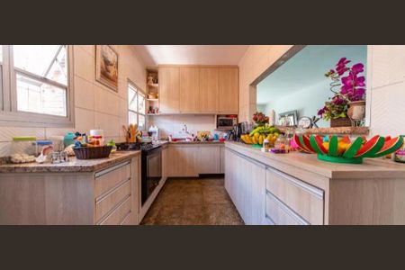 Casa à venda com 3 quartos, 364m² em Santa Terezinha, Santo André