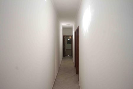 Corredor de casa para alugar com 2 quartos, 240m² em Vila Divina Pastora, São Paulo