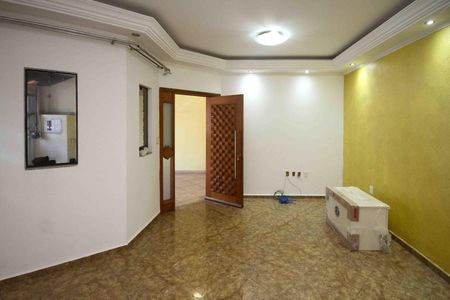 Sala de casa para alugar com 2 quartos, 240m² em Vila Divina Pastora, São Paulo