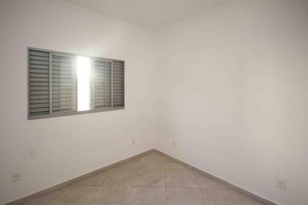 Casa para alugar com 240m², 2 quartos e 6 vagasQuarto 02