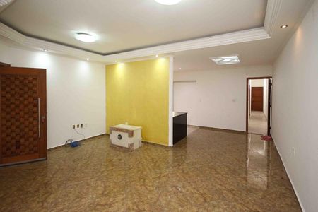 Sala de casa para alugar com 2 quartos, 240m² em Vila Divina Pastora, São Paulo