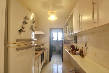 Apartamento para alugar com 75m², 2 quartos e 1 vaga Apartamento para alugar com 75m², 2 quartos e 1 vagaCozinha