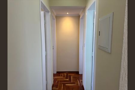 Apartamento para alugar com 72m², 3 quartos e 2 vagas Apartamento para alugar com 72m², 3 quartos e 2 vagasCorredor