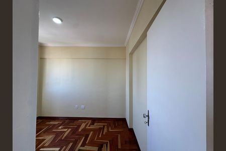 Apartamento para alugar com 72m², 3 quartos e 2 vagas Apartamento para alugar com 72m², 3 quartos e 2 vagasQuarto 2