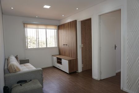 Apartamento para alugar com 2 quartos, 50m² em Parque Pirajussara, Embu das Artes