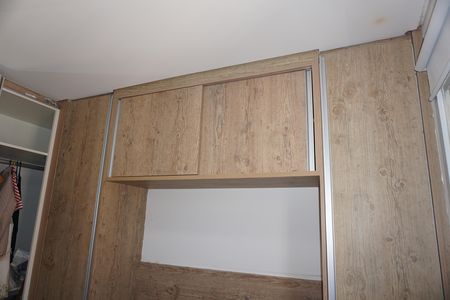 Quarto 1 de apartamento para alugar com 2 quartos, 50m² em Parque Pirajussara, Embu das Artes