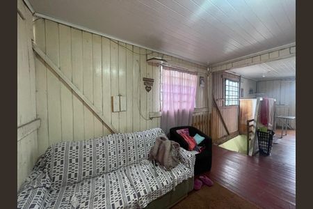 Casa à venda com 185m², 3 quartos e 4 vagas Casa à venda com 185m², 3 quartos e 4 vagasSala 2