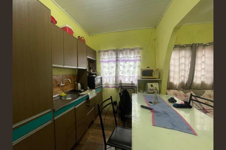 Casa à venda com 185m², 3 quartos e 4 vagas Casa à venda com 185m², 3 quartos e 4 vagasCozinha