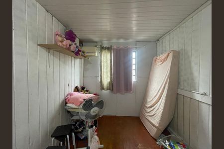Casa à venda com 185m², 3 quartos e 4 vagas Casa à venda com 185m², 3 quartos e 4 vagasQuarto 2