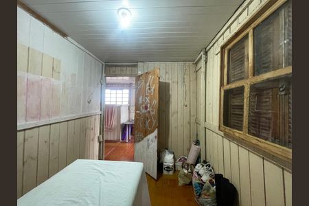 Casa à venda com 185m², 3 quartos e 4 vagas Casa à venda com 185m², 3 quartos e 4 vagasQuarto 3