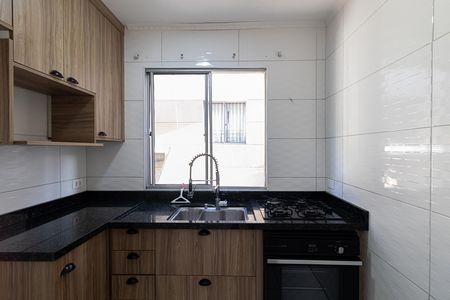 Casa de condomínio para alugar com 78m², 2 quartos e 2 vagas Casa de condomínio para alugar com 78m², 2 quartos e 2 vagasCozinha