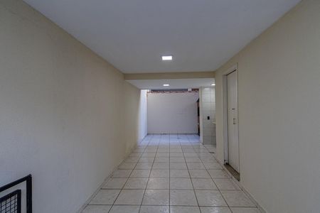 Casa de condomínio para alugar com 78m², 2 quartos e 2 vagas Casa de condomínio para alugar com 78m², 2 quartos e 2 vagasGaragem e Área de Serviço