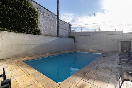 Casa de condomínio para alugar com 78m², 2 quartos e 2 vagas Casa de condomínio para alugar com 78m², 2 quartos e 2 vagasÁrea Comum - Piscina