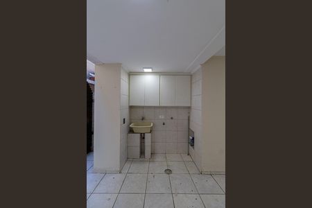 Casa de condomínio para alugar com 78m², 2 quartos e 2 vagas Casa de condomínio para alugar com 78m², 2 quartos e 2 vagasGaragem e Área de Serviço