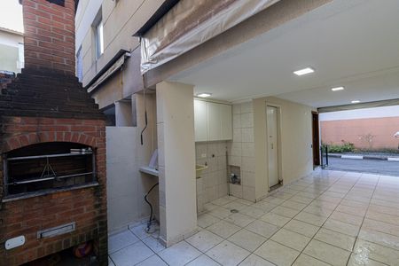 Casa de condomínio para alugar com 78m², 2 quartos e 2 vagas Casa de condomínio para alugar com 78m², 2 quartos e 2 vagasChurrasqueira