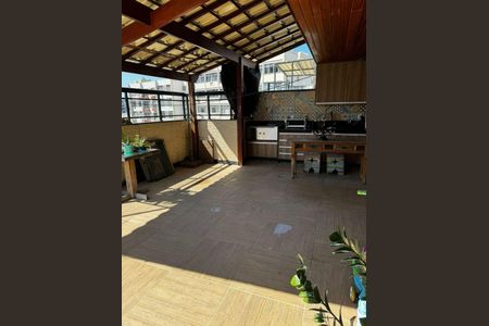 Apartamento à venda com 242m², 4 quartos e 2 vagas