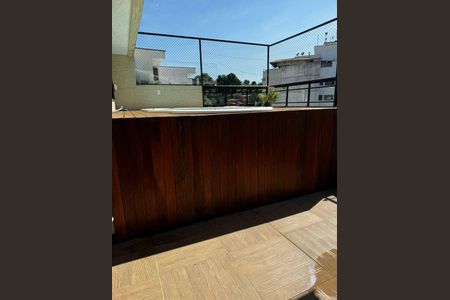 Apartamento à venda com 242m², 4 quartos e 2 vagas