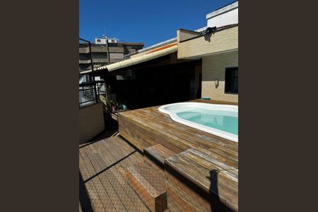 Apartamento à venda com 242m², 4 quartos e 2 vagas