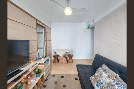 Apartamento à venda com 45m², 1 quarto e 1 vaga Apartamento à venda com 45m², 1 quarto e 1 vagaSala