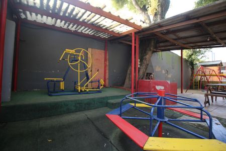 Área comum - Playground de apartamento para alugar com 1 quarto, 49m² em Vila Jardim, Porto Alegre