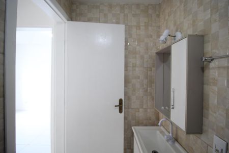 Apartamento para alugar com 49m², 1 quarto e sem vagaBanheiro