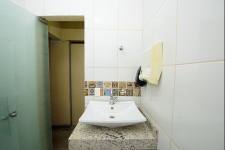 Apartamento à venda com 490m², 3 quartos e sem vaga Apartamento à venda com 490m², 3 quartos e sem vagaBanheiro 1