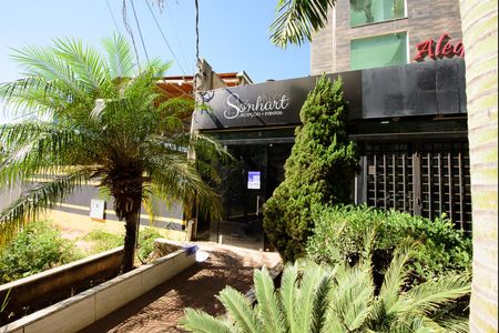 Placa instalada com o Código BMLM-220 no dia 10/07/2026 de apartamento à venda com 3 quartos, 490m² em Jardim Riacho das Pedras, Contagem