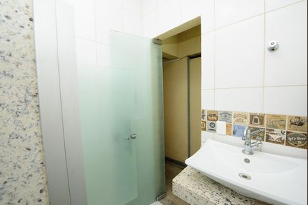 Apartamento à venda com 490m², 3 quartos e sem vaga Apartamento à venda com 490m², 3 quartos e sem vagaBanheiro 1