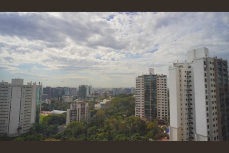 Vista da Rua de apartamento para alugar com 1 quarto, 60m² em Três Figueiras, Porto Alegre