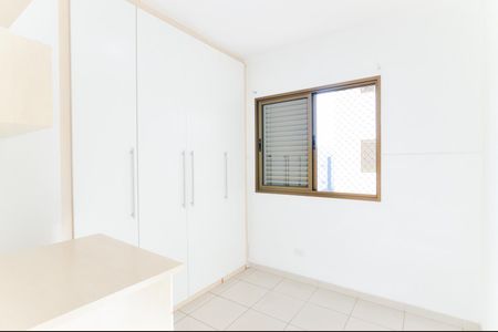 Apartamento para alugar com 67m², 3 quartos e 1 vagaQuarto 2