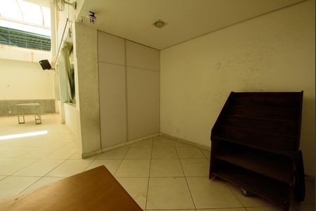 Apartamento para alugar com 650m², 1 quarto e sem vaga Apartamento para alugar com 650m², 1 quarto e sem vagaSala 1
