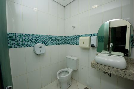 Apartamento para alugar com 650m², 1 quarto e sem vaga Apartamento para alugar com 650m², 1 quarto e sem vagaBanheiro 1
