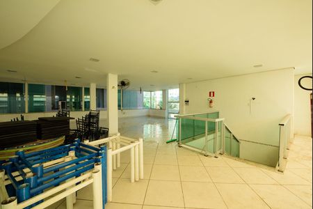 Sala 2 de apartamento para alugar com 1 quarto, 650m² em Jardim Riacho das Pedras, Contagem