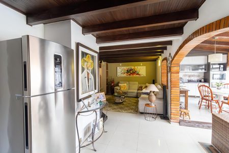 Sala 2 de casa à venda com 4 quartos, 180m² em Tristeza, Porto Alegre