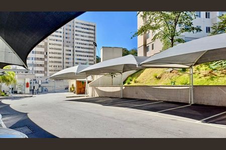 Apartamento à venda com 52m², 1 quarto e 1 vaga