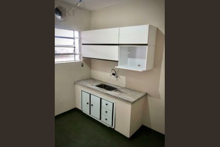 Casa à venda com 2 quartos, 138m² em Campo Grande, São Paulo