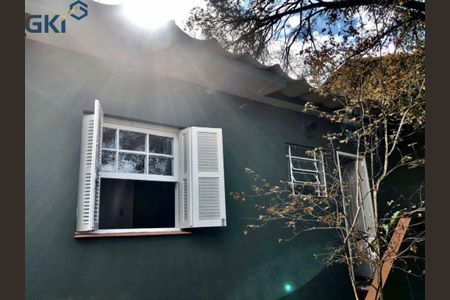 Casa à venda com 2 quartos, 138m² em Campo Grande, São Paulo