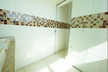Apartamento à venda com 580m², 1 quarto e sem vaga Apartamento à venda com 580m², 1 quarto e sem vagaBanheiro 1
