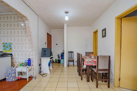 Sala de apartamento para alugar com 1 quarto, 50m² em Rubem Berta, Porto Alegre