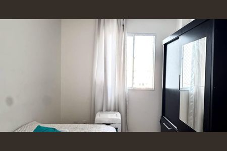 Quarto de apartamento à venda com 2 quartos, 48m² em Santo Cristo, Rio de Janeiro