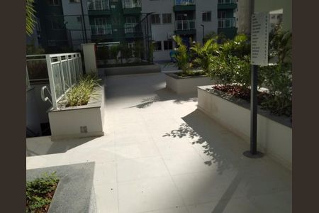 Área externa de apartamento para alugar com 2 quartos, 48m² em Santo Cristo, Rio de Janeiro