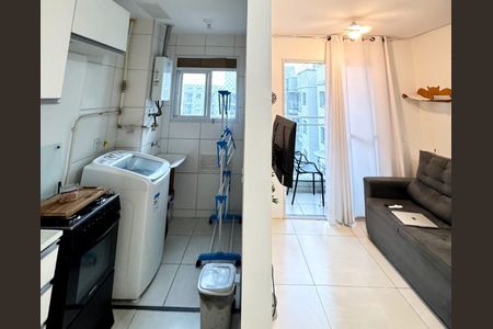 Sala de apartamento à venda com 2 quartos, 48m² em Santo Cristo, Rio de Janeiro