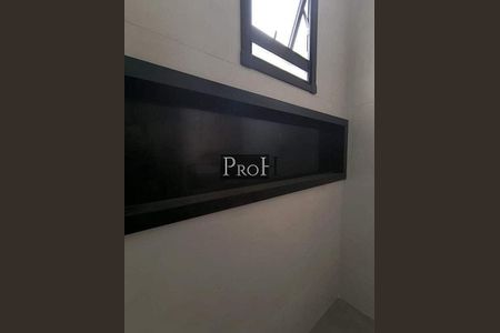 Casa à venda com 3 quartos, 210m² em Vila Curuçá, Santo André