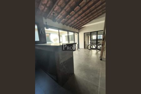 Casa à venda com 3 quartos, 210m² em Vila Curuçá, Santo André