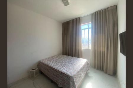 Casa à venda com 250m², 4 quartos e 2 vagas