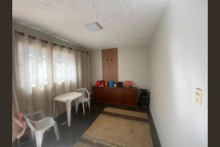 Casa à venda com 250m², 4 quartos e 2 vagas