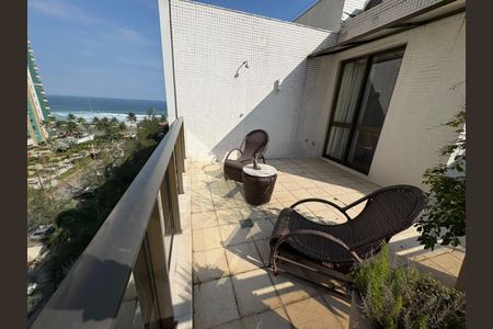 Apartamento à venda com 146m², 3 quartos e 3 vagas